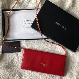 Prada Saffiano Wallet on Chain